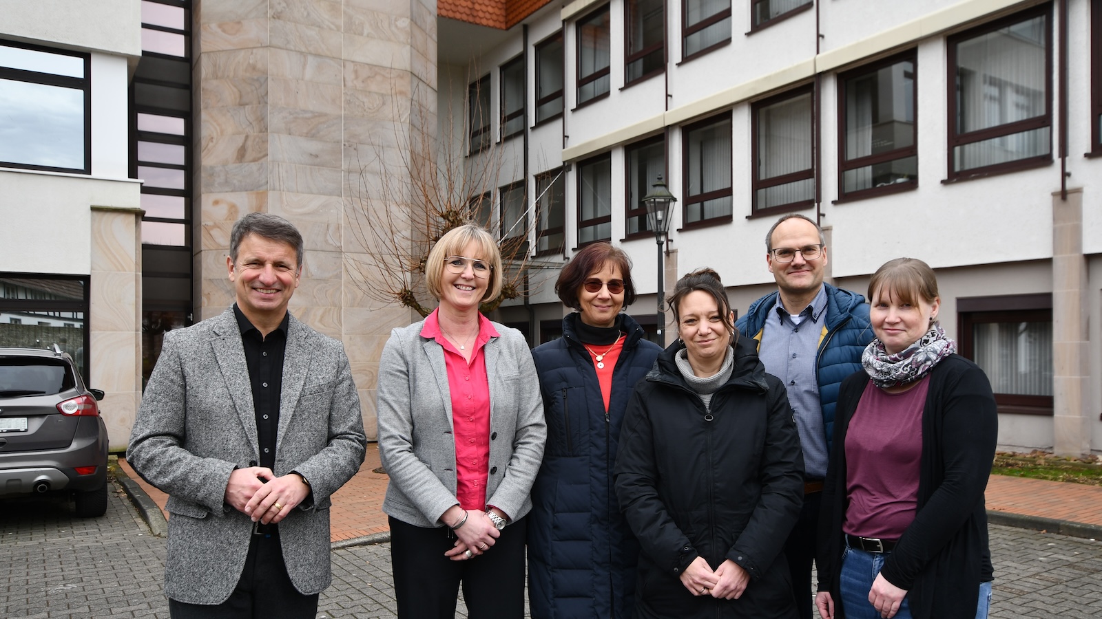 Abteilungen des Jugendamtes jetzt mit der Regionalen Schulberatungsstelle unter einem Dach