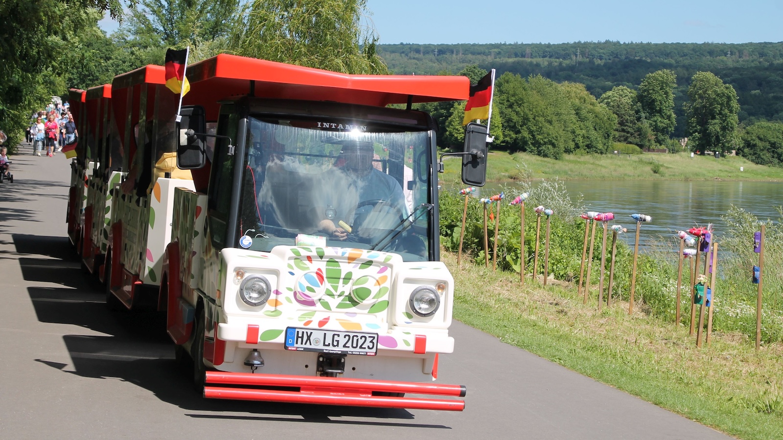 Bimmelbahn und Archäologiepark starten in die Saison