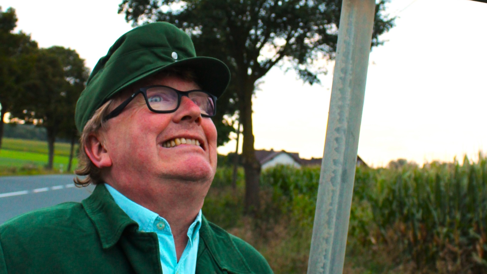 Landsatire mit Biss: Udo Reineke kommt nach Riesel